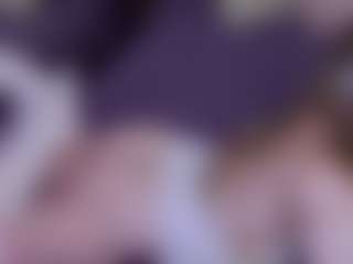 Live cam show with EvaPeachh - Thong on Porn Luv