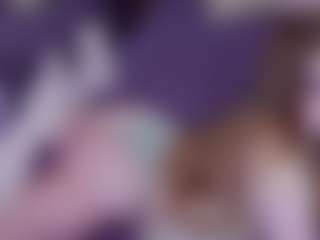 Live cam show with EvaPeachh - Blonde Hair Petite on Camsoda Late Night
