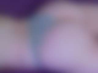 Live cam show with EvaPeachh - Blonde Hair on liverealitysex.com