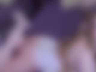 EvaPeachh's Live Sex Cam Show