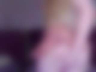 Live cam show with EvaPeachh - Bikini on xxxlivecams.org