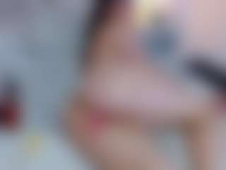 Live cam show with kaissy-bunny - Submissive on Chatstar