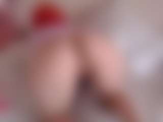 KatieMelone's Live Sex Cam Show