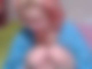 KatieMelone's Live Sex Cam Show
