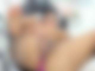 katty-lozano's Live Sex Cam Show