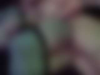 Live cam show with Papipolla - Spank on Chatstar