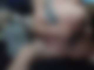 Live cam show with Papipolla - Tease on Camsoda