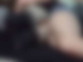 Live cam show with Papipolla - Black Hair on Milfs Live