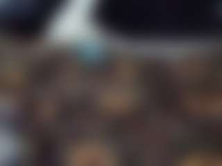 Live cam show with Papipolla - Brown Eyes on StripNow