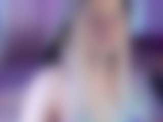 Live cam show with Angelica-Gin - Smoking on SpunkLive