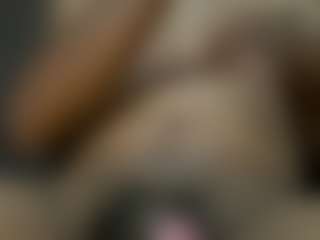 CumousMaxima's Live Sex Cam Show