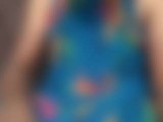 CumousMaxima's Live Sex Cam Show