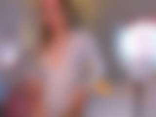 Live cam show with Eva William - Shaved on Camsoda