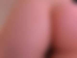 Live cam show with Eva William - Ass Clapping on Camsoda Late Night