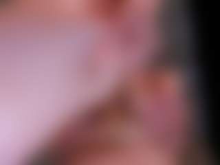 Live cam show with Eva William - Ass Clapping on eurowanks.com