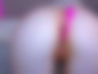 Live cam show with Eva William - Blue Eyes on Camsoda