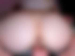 Live cam show with Eva William - Lush on CamSodaAdn