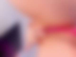 Live cam show with Eva William - Fullynaked on TeamSkeetLive