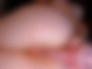 Live cam show with Eva William - Natural on sexylive.show