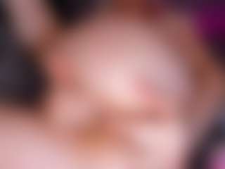 Live cam show with Eva William - Cute on 1on1-livenow