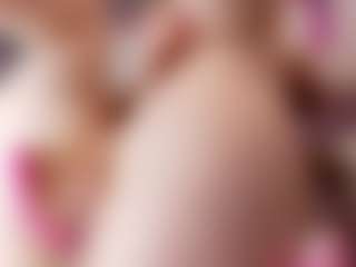 Live cam show with Eva William - Athletic on CamClone