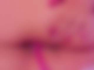 Live cam show with MxssHoney - Brown Hair on eurowanks.com