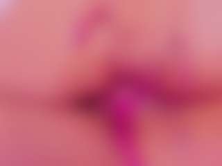 Live cam show with MxssHoney - Tittyfuck on UwU Esports