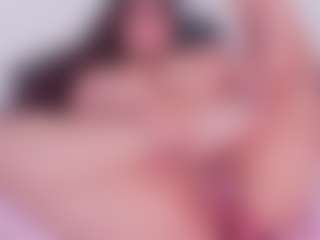 Live cam show with MxssHoney - Tittyfuck on TeamSkeetLive