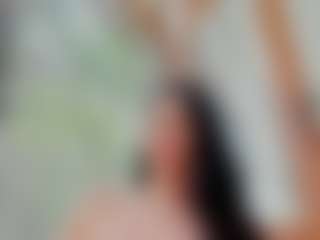 Naila's Live Sex Cam Show