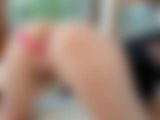 Naila's Live Sex Cam Show