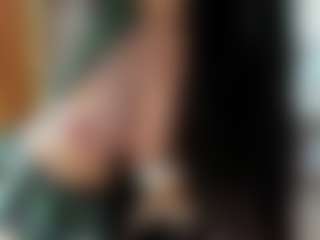 Naila's Live Sex Cam Show