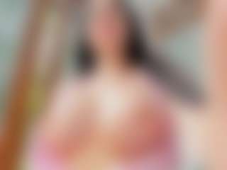 Naila's Live Sex Cam Show