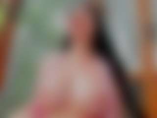 Live cam show with Naila - Spank on Dare Cams