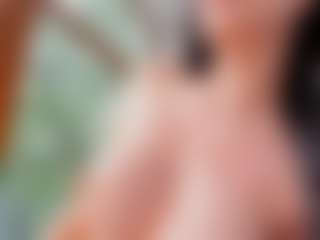 Naila's Live Sex Cam Show