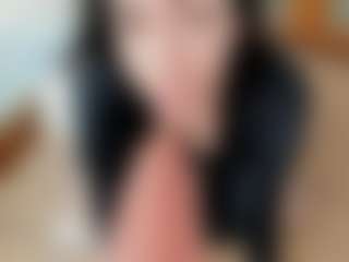 Naila's Live Sex Cam Show