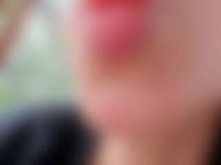 Naila's Live Sex Cam Show