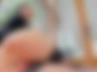 Naila's Live Sex Cam Show