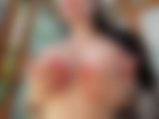 Naila's Live Sex Cam Show