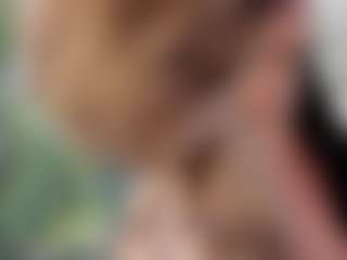Naila's Live Sex Cam Show