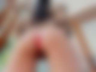 Naila's Live Sex Cam Show