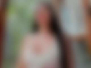 Naila's Live Sex Cam Show