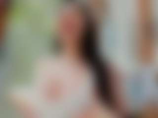Naila's Live Sex Cam Show