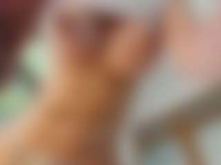 Naila's Live Sex Cam Show