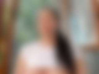 Naila's Live Sex Cam Show