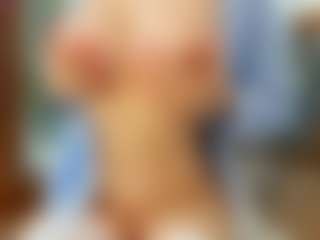 Naila's Live Sex Cam Show