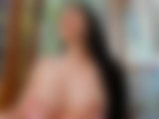 Naila's Live Sex Cam Show