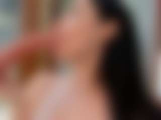 Naila's Live Sex Cam Show