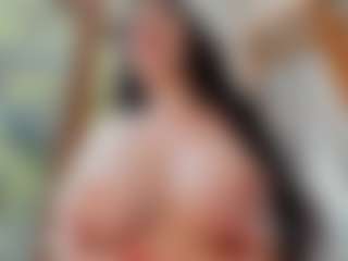 Naila's Live Sex Cam Show