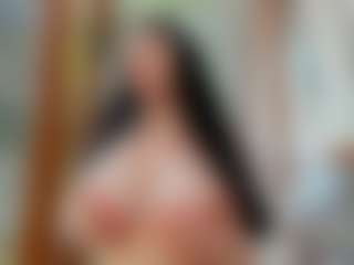 Naila's Live Sex Cam Show