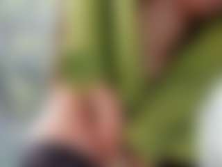 Naila's Live Sex Cam Show